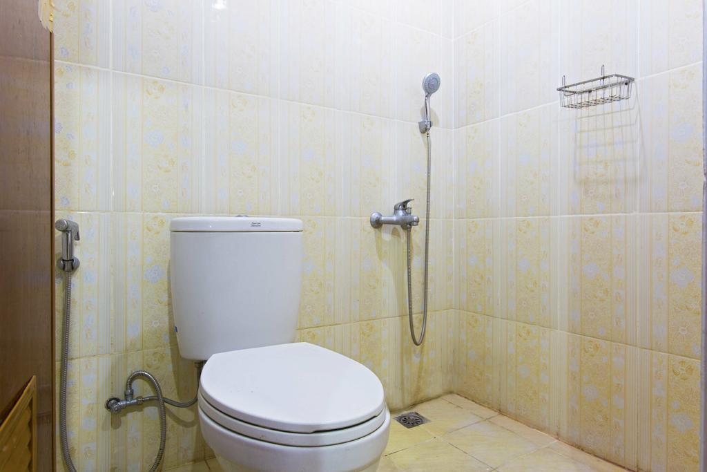 Hotel Reddoorz @ Tebet Asem Baris Yakarta Exterior foto